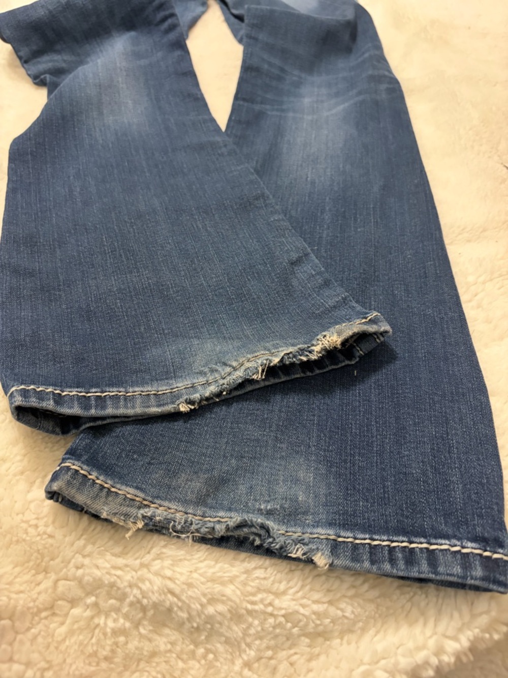 Miss Me Women's Blue Flare Jeans with Contrast Stitching - Picture 7 of 7